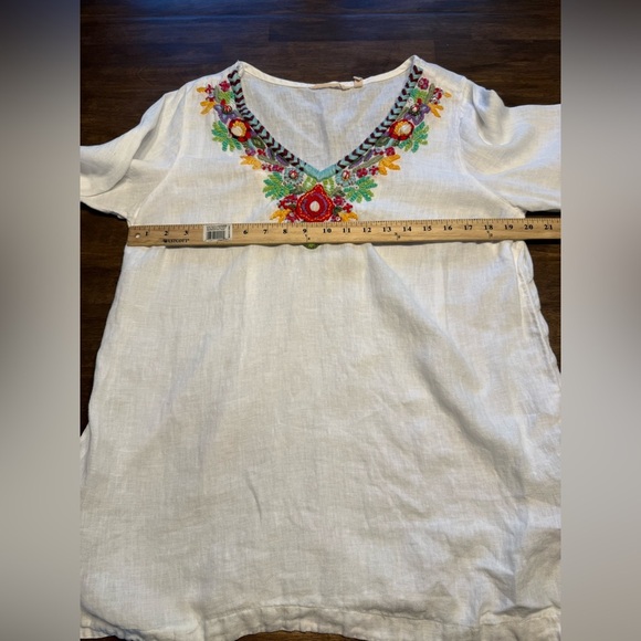 Soft Surroundings Fiesta Embroidered Tunic Top Womens SZ L Floral Boho Linen - Picture 9 of 10